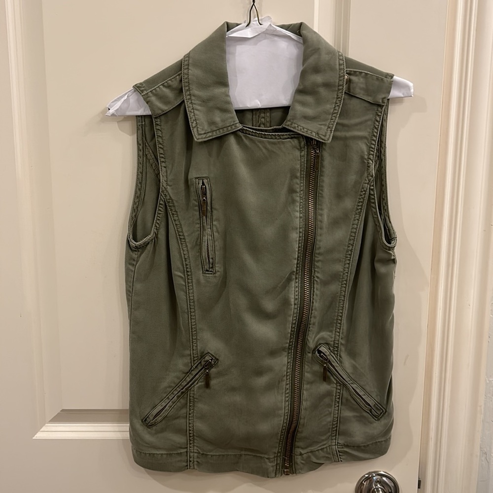 Max Jeans Army Green Vest